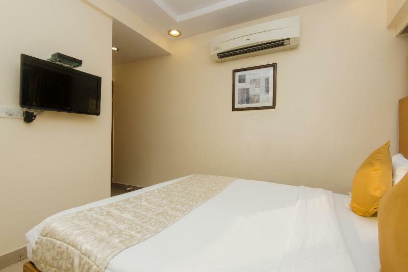 Oyo 10007 Hotel Grace Residency Mumbai Exterior foto